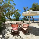 Archipelagos Boutique 3* Schoinoussa