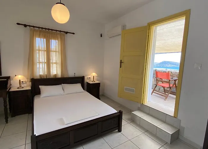 Archipelagos Boutique 3* Schoinoussa