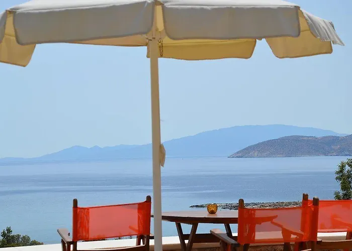 Archipelagos Boutique 3* Schoinoussa